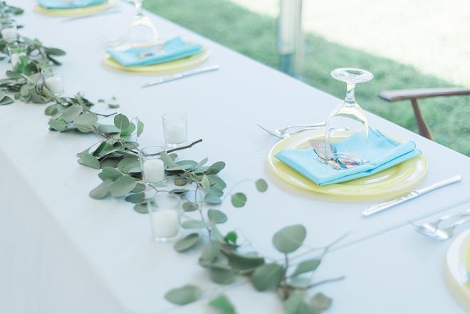 We love this simple and modern eucalyptus table decor!