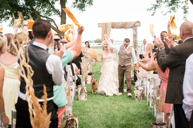 Swooning over this couple's stunning outdoor ceremony!