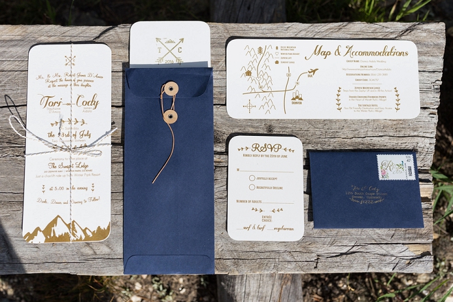 The Bride DIY'd this gorgeous invitation set perfect for her Colorado wedding!