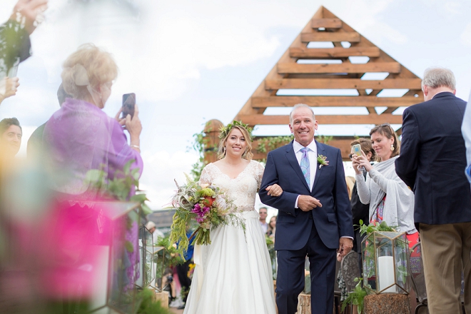 We're swooning over this stunning outdoor Denver ceremony!