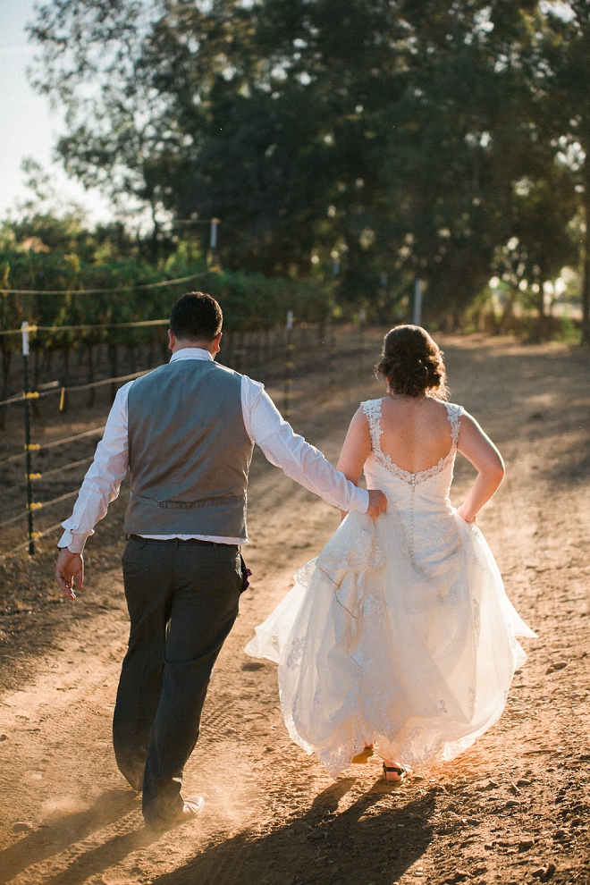 We love this couple's darling outdoor wedding with handmade details!