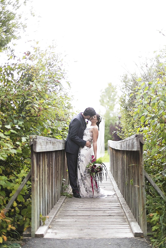 We love this couple's stunning Canadian wedding!