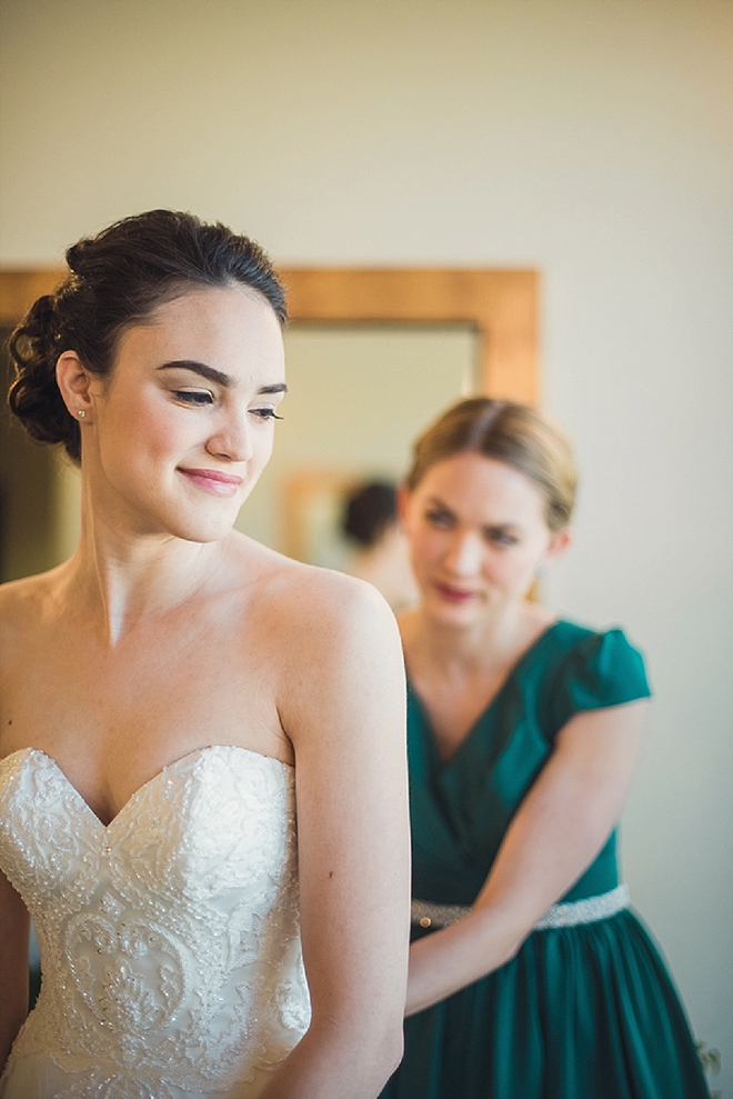 Sweet snaps of the Bride getting ready for the ceremony!
