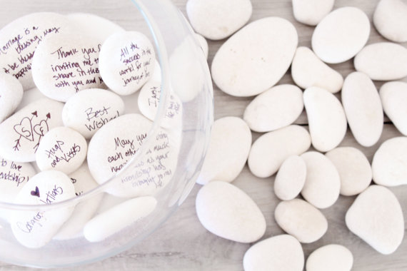 Unique idea for your wedding guest book: wishing stones!
