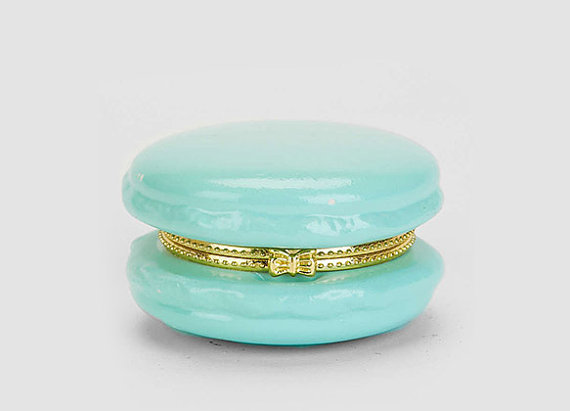 How darling is this turquoise macaroon ring box?! LOVE!