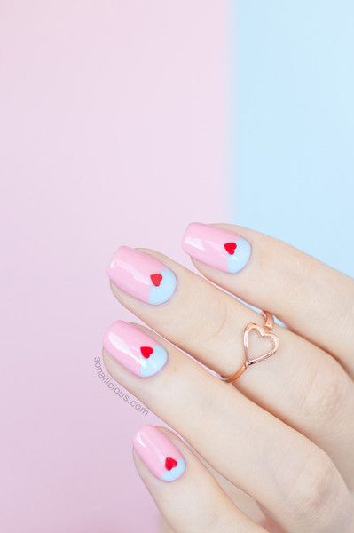 How darling is this Valentines Day inspired manicure!