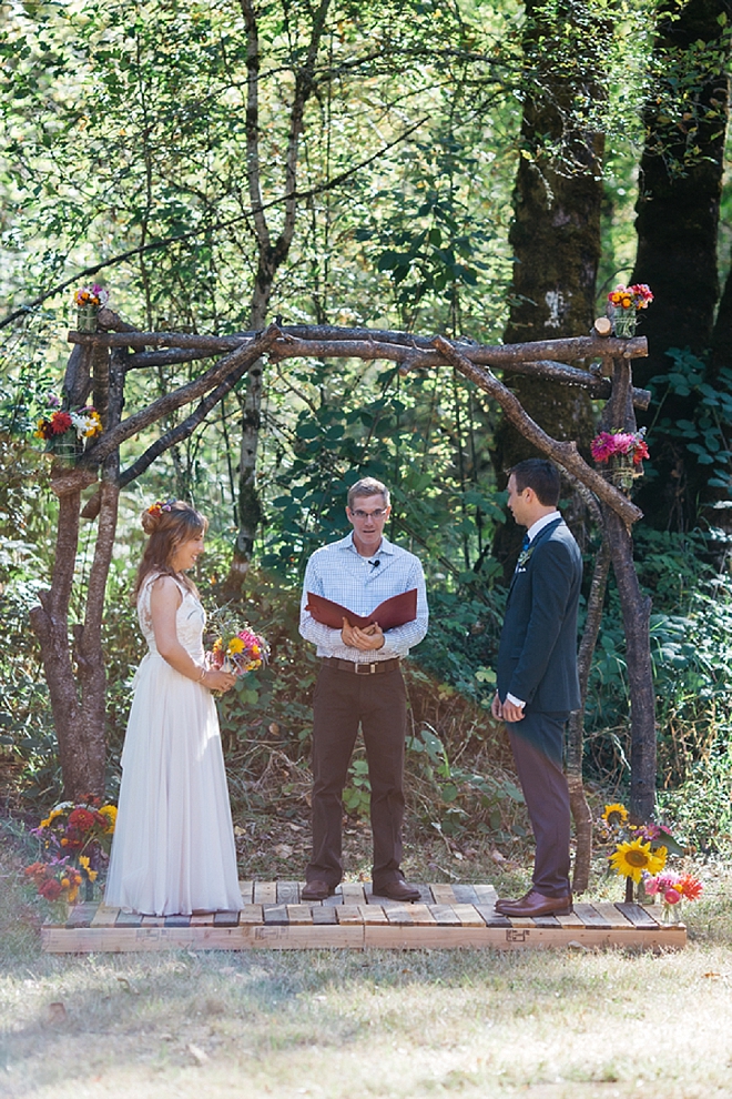 We're swooning over this dreamy forest wedding ceremony!