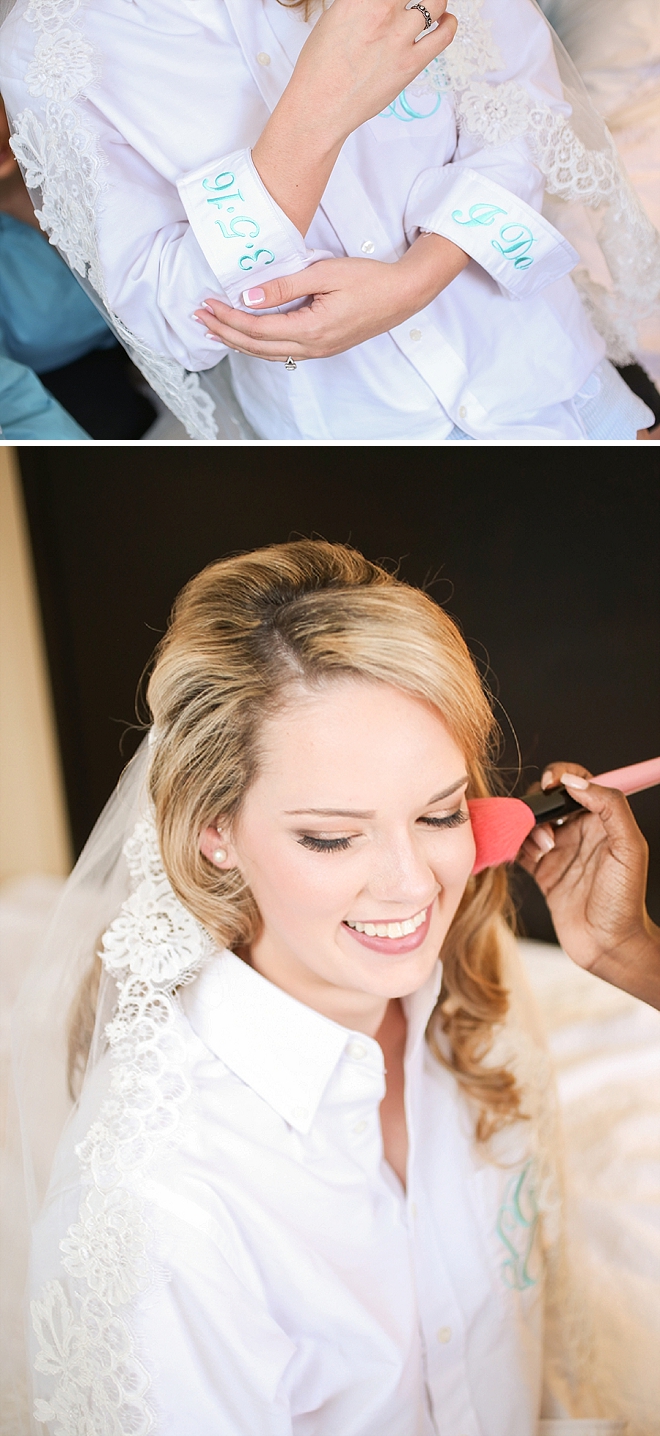 The beautiful Bride getting ready for the big day!