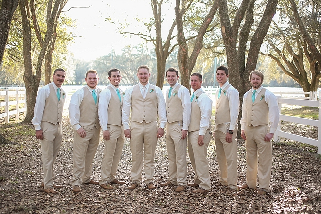 Love this snap of the Groom and Groomsmen before the ceremony!