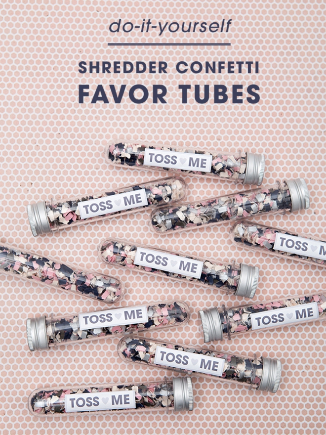 Check out these DIY wedding confetti tubes for your ceremony toss!