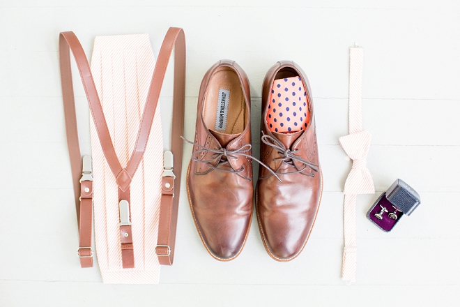 Check out this handsome Groom's wedding day accessories!