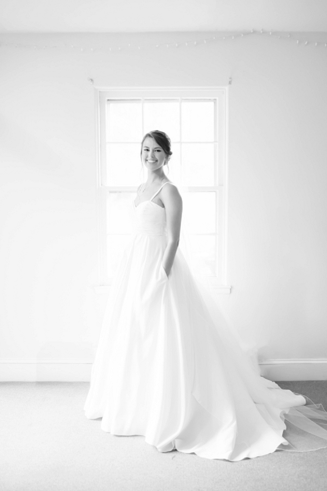 We love this beautiful Bride's wedding day style!