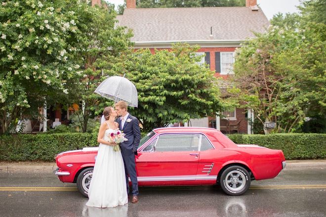 We're crushing on this snap of this darling couple and their rainy day wedding!