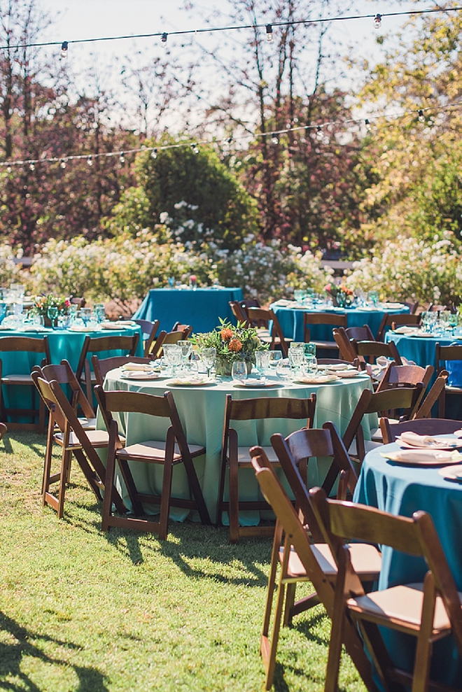 We're loving this uber romantic and turquoise California reception!