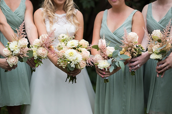 Sweet snap of the Bride and Bridesmaid's stunning bouquets!
