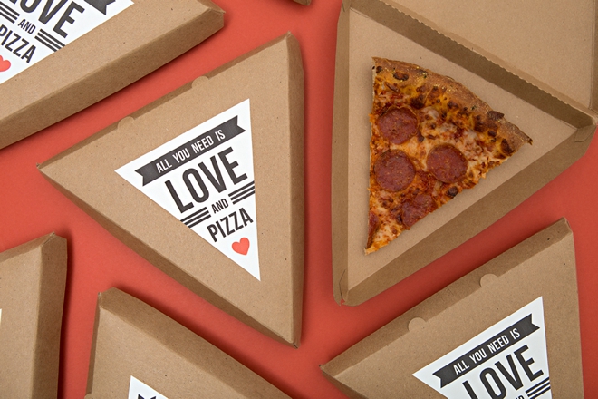 All you need is love and pizza... such a cute DIY late night wedding snack idea!