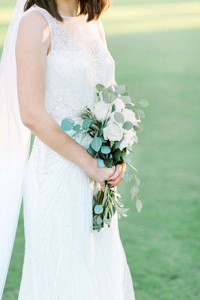 Swooning over this Bride's stunning wedding day style!