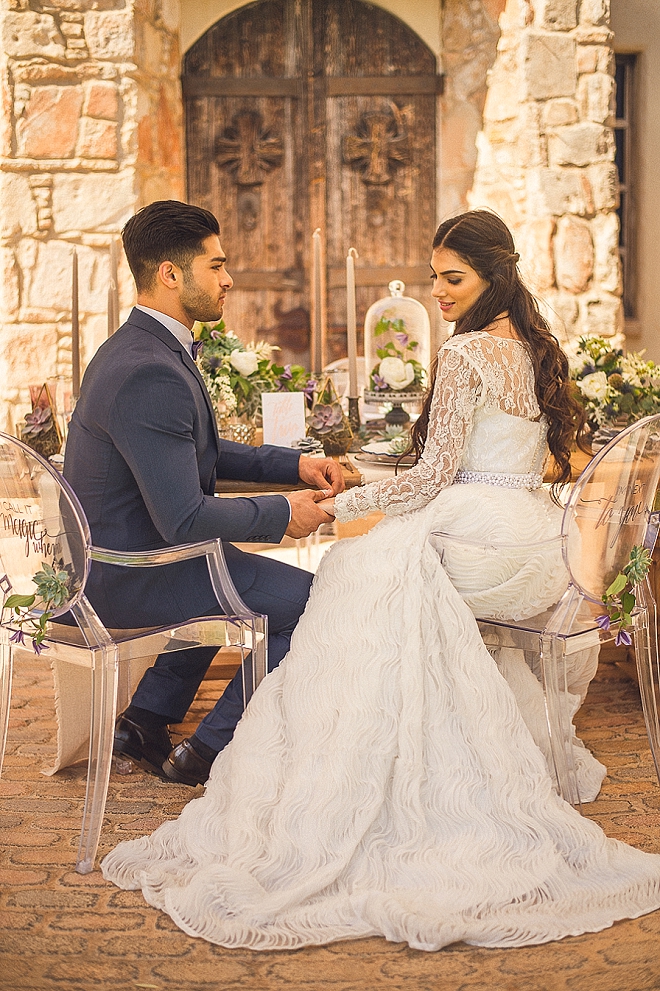 We are in LOVE with this gorgeous styled wedding!