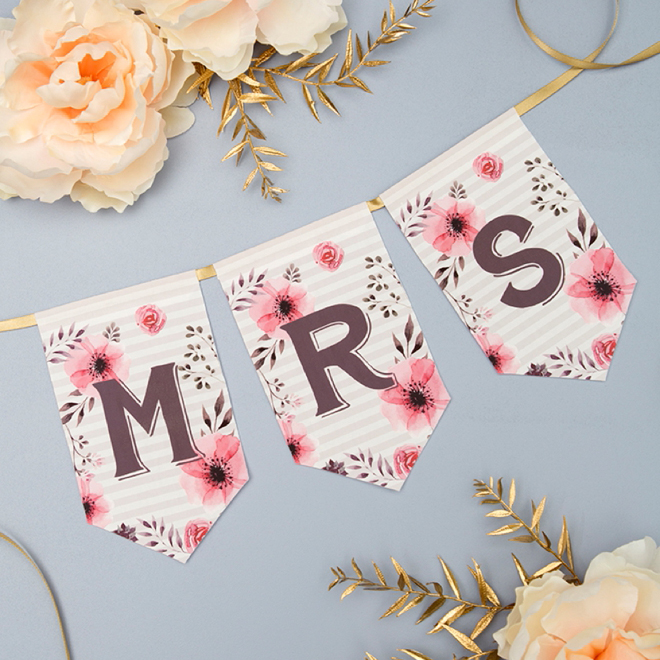 Print This Darling, Floral Bridal Shower Gift List For FREE!