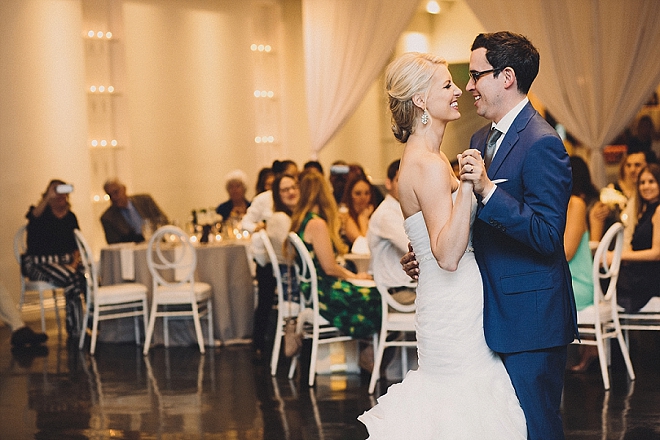 Sweet snaps of this darling couple and their first dance!