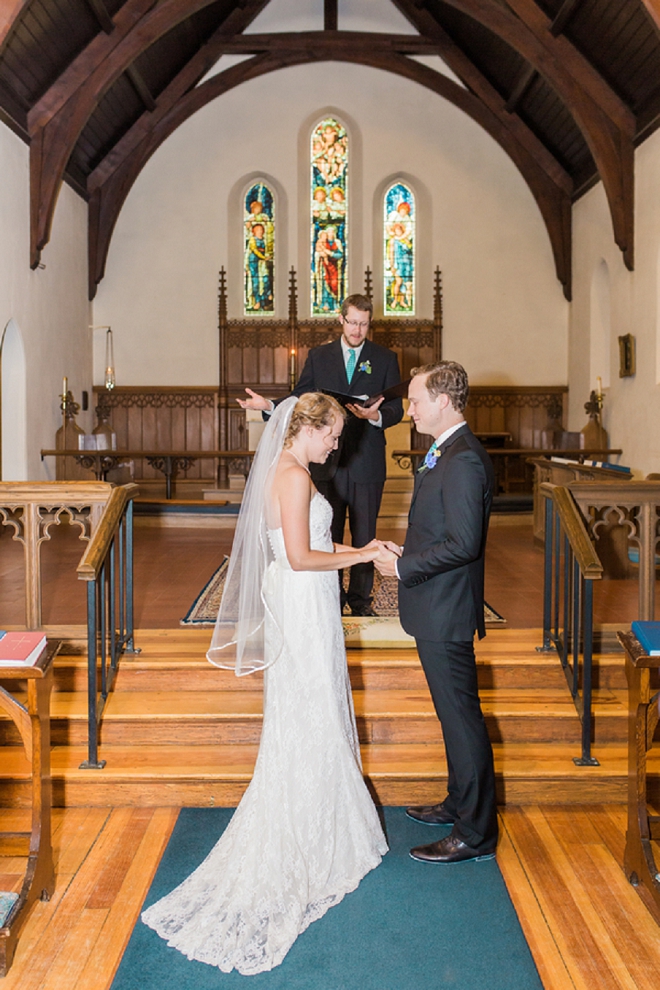 We're swooning over this couple's sweet and traditional ceremony!