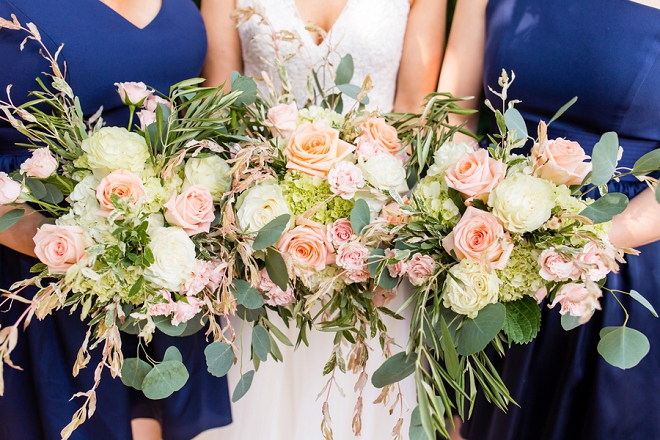 STUNNING bouquets for this Bride and her Bridesmaids!