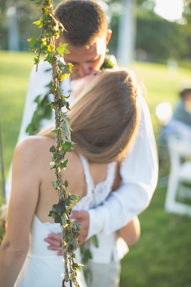 We're in LOVE with this dreamy Maui DIY wedding!