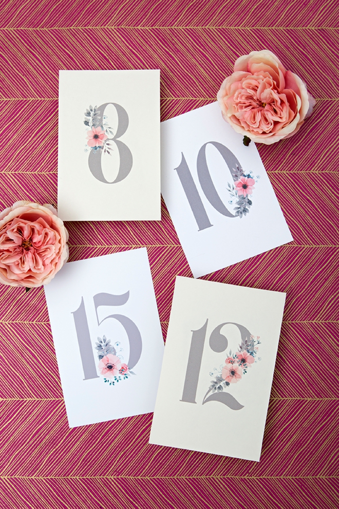 How cute are these floral free printable wedding table numbers!?