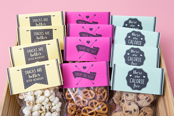 These are the cutest free printable wedding snack favors ever!