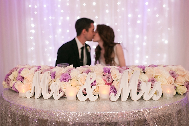 We're crushing on this gorgeous couple and their stunning sweetheart table!