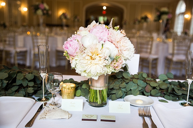 We're crushing on this gorgeous reception!