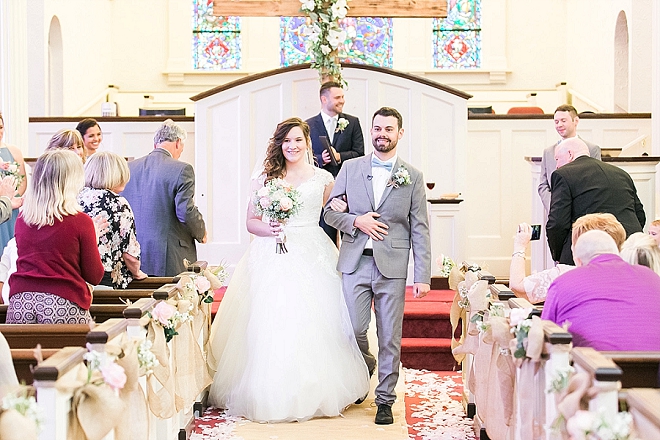 Crushing on this couple's super sweet ceremony!