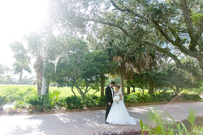 Swooning over this couple's super cute first look!