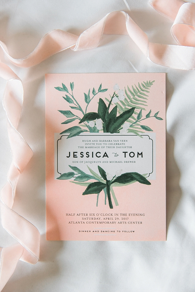 Check out this super gorgeous invitations! Swoon!