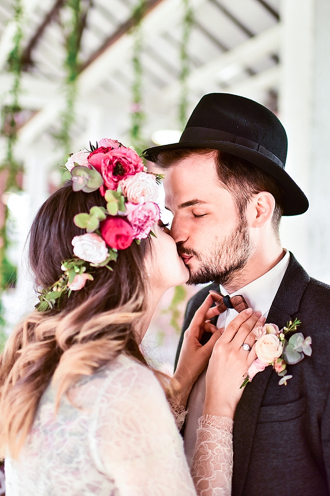 We're in LOVE with this super bright + crafty styled wedding!