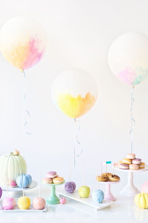 Love these pastel painted balloons for a wedding or baby shower.