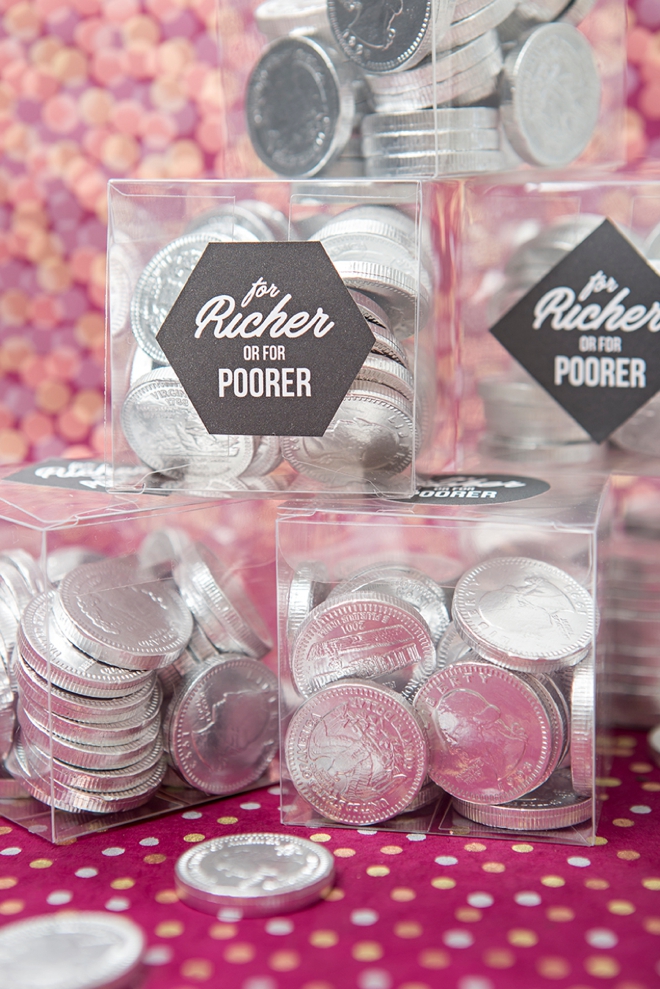 How adorable are these DIY for richer or for poorer chocolate coin wedding favors!?