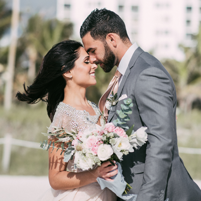 How gorgeous is this styled miami shoot?! LOVE!
