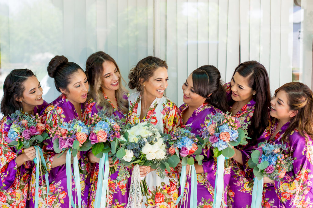 How stunning are these gorgeous Bridesmaids with their Bride?! LOVE!