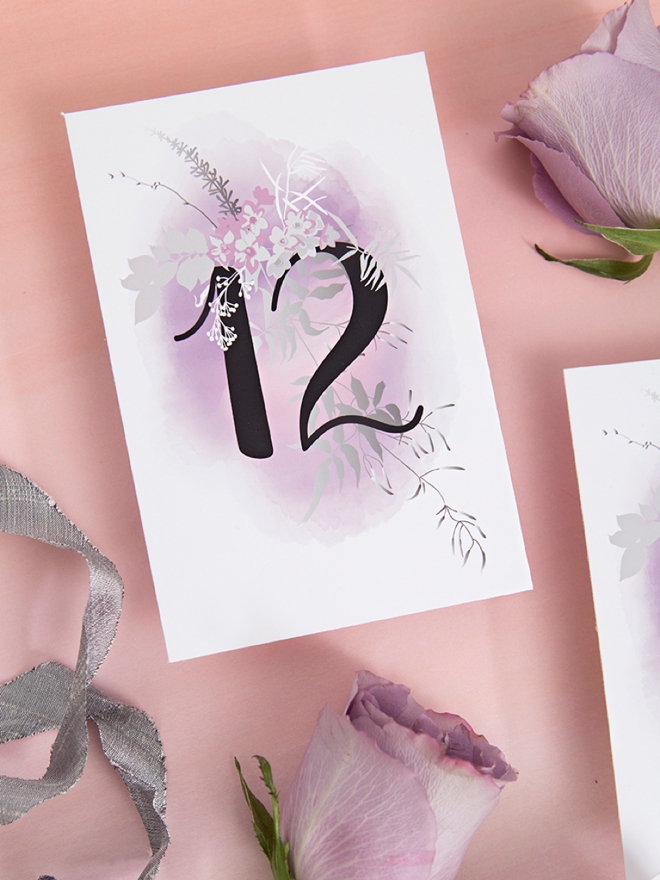 LOVE these free printable lavender and black wedding table numbers!