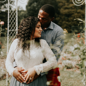 Swooning over this gorgeous couple's engagement session!