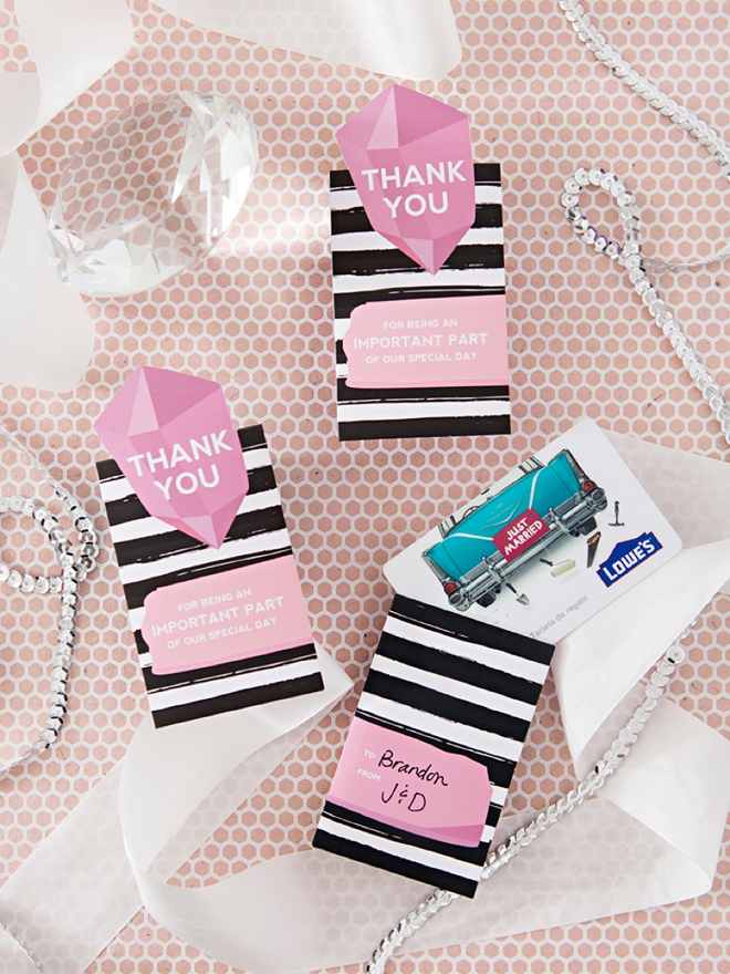 Make your own gift card sleeves to thank your bridal party and vendors!