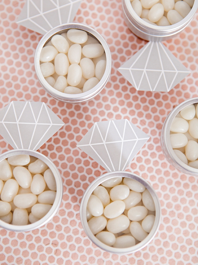 Make your own jelly bean diamond ring bridal shower favors with these free printables!