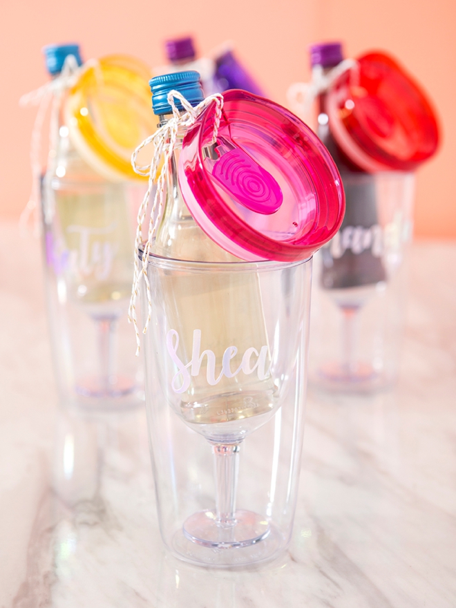 These DIY bridesmaid wine tumblers are the cutest!!