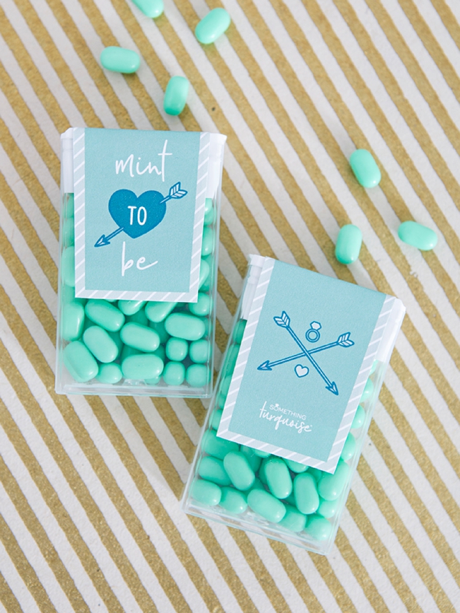 These free printable tic-tac wedding favor labels are adorable!