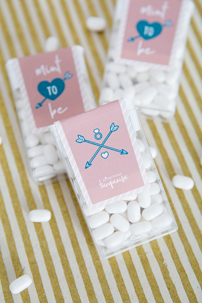 These free printable tic-tac wedding favor labels are adorable!