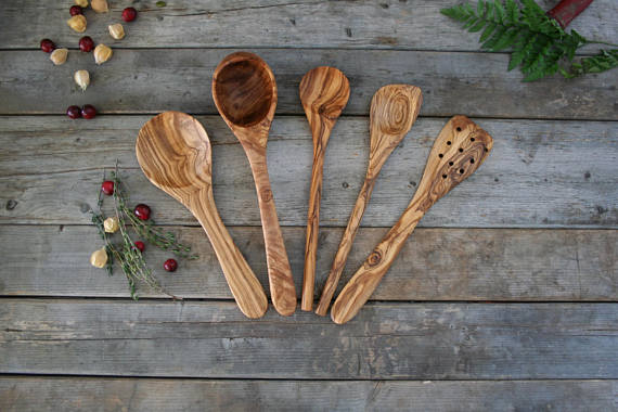 Help give your loved one a kitchen update with this gorgeous wooden utensils!