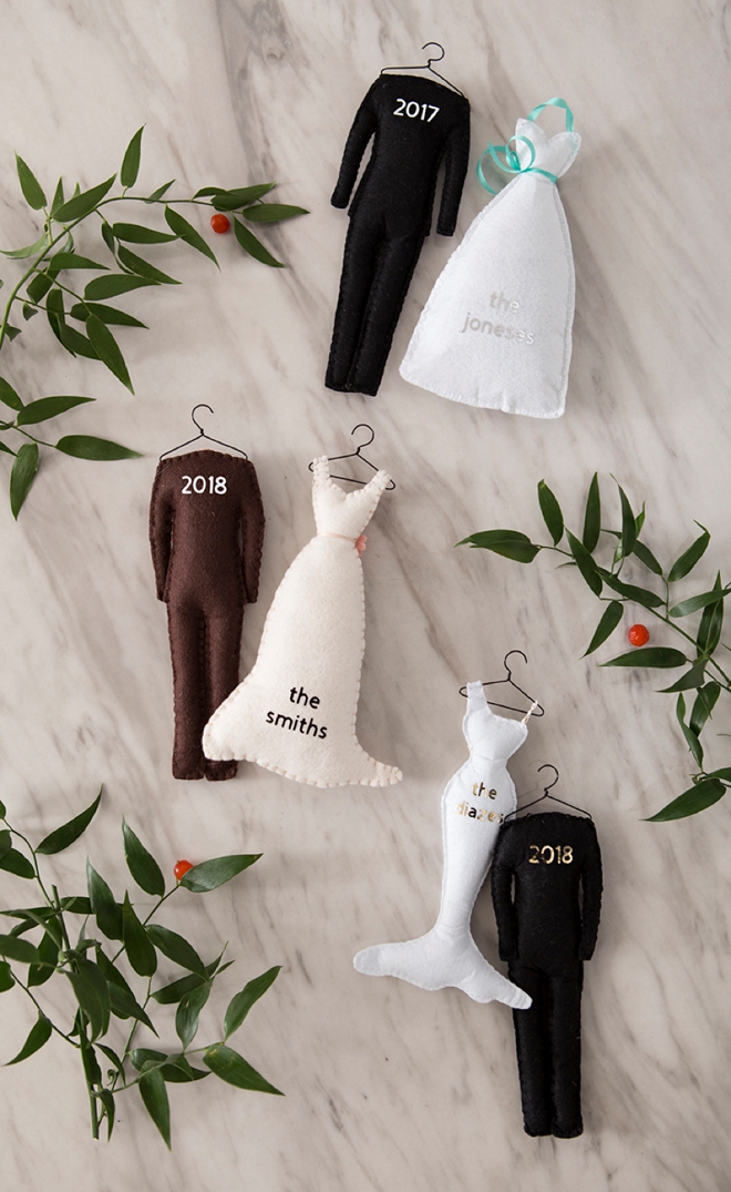 These handmade felt bride and groom Christmas ornaments are the cutest!