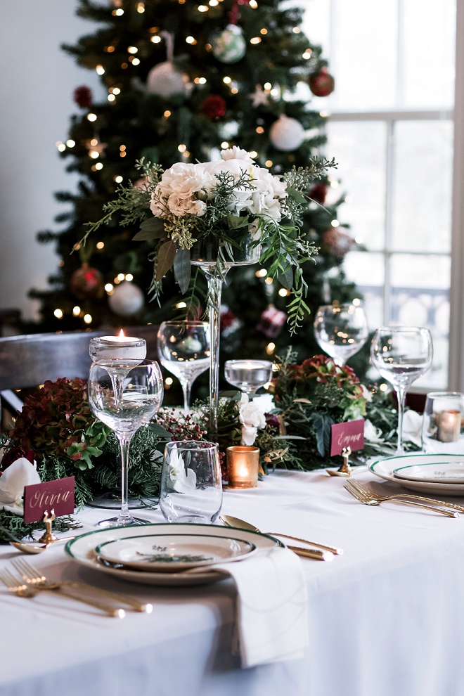 You MUST See This Gorgeous DIY-Style Holiday Tablescape!