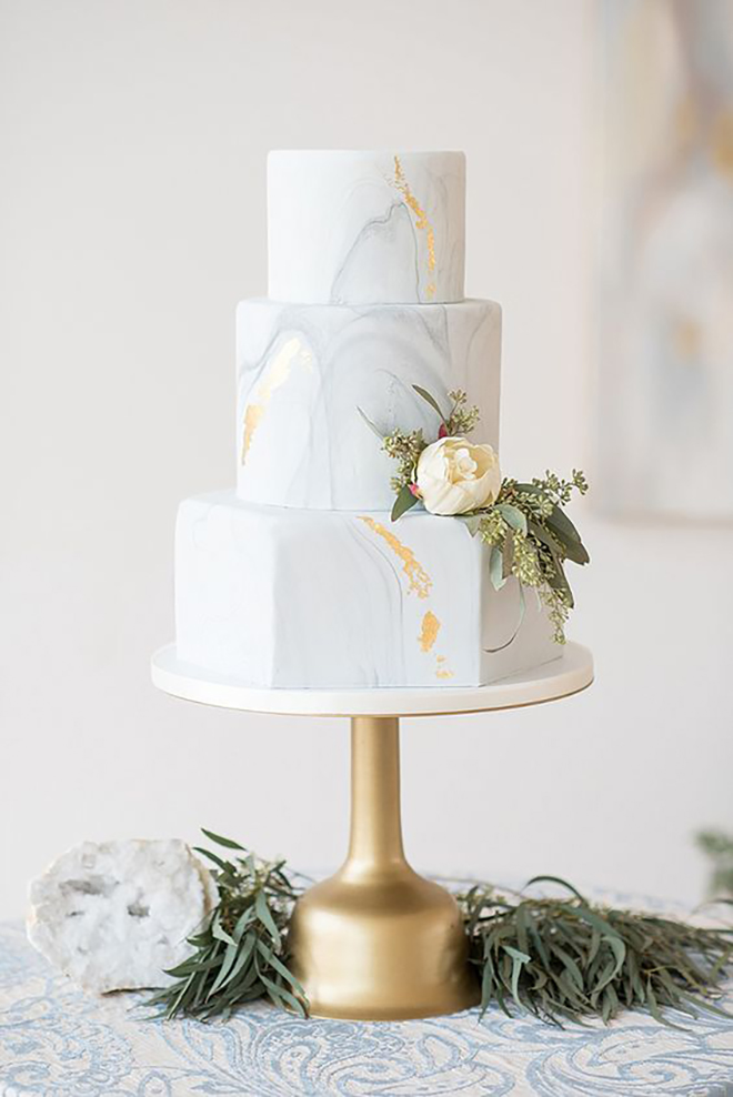 A marble cake makes a lovely, modern statement.